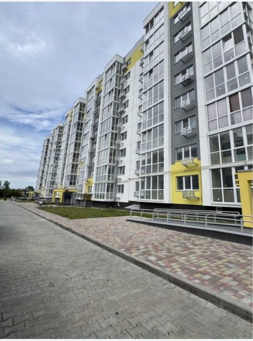 Однокімнатна квартира жк Пелюстковий від власника 45м