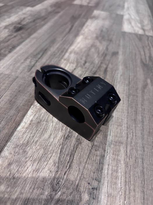 Mostek  wspornik BMX Mutiny