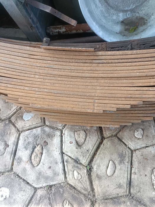 Ресори прицеп-тягач