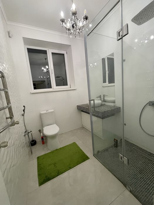 Новий, Сучасний, вже облаштований Будинок , стан люкс