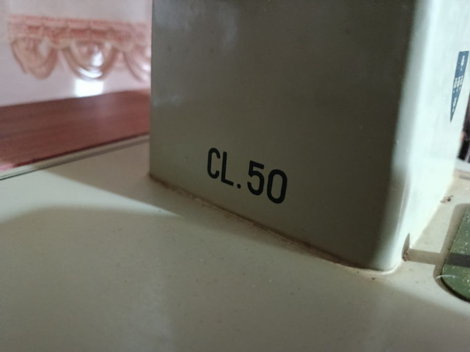 Máquina costura OLIVA CL50