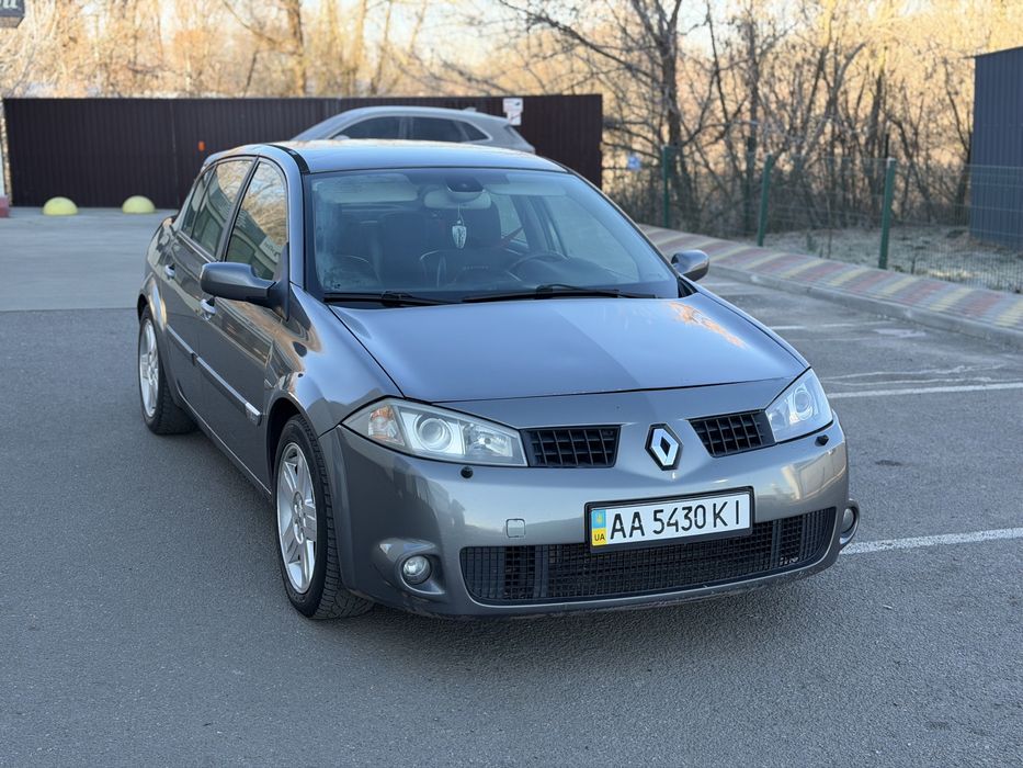 Продам Мєгана 250 л.с.