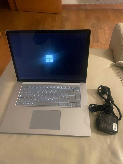 Surface Laptop 5 (Intel Core i7-1255U RAM: 16 GB - 512 GB SSD
