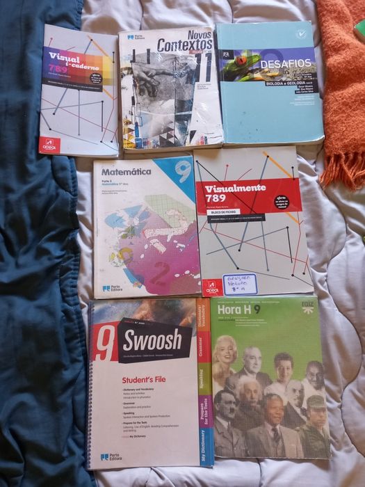 Vende-se livros Escolares