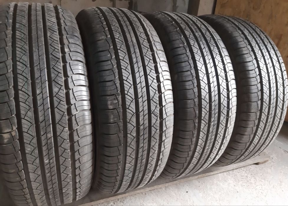 Резина R18 235/55 Michelin LatitudeTourHp літо комплект нові