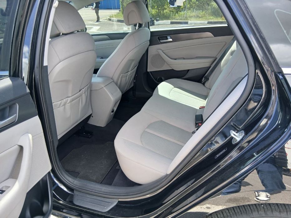 Оренда авто Hyundai Sonata у Рівному. Прокат авто Рівне.