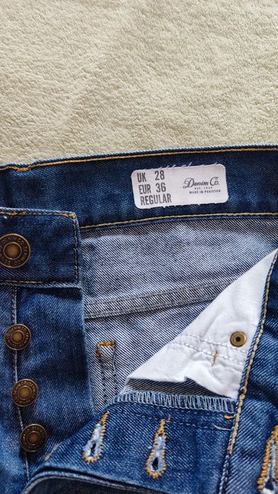 Roupa de homem pouco uso