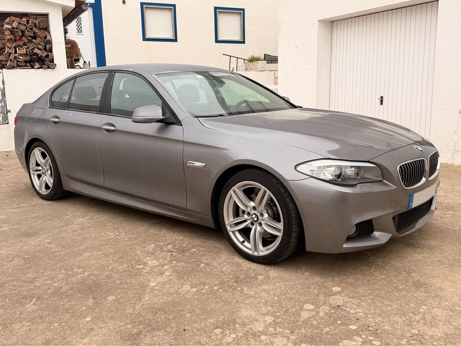 BMW 520d F10 Pack M | 184cv | Jantes 19” | Bancos em Pele | GPS pro