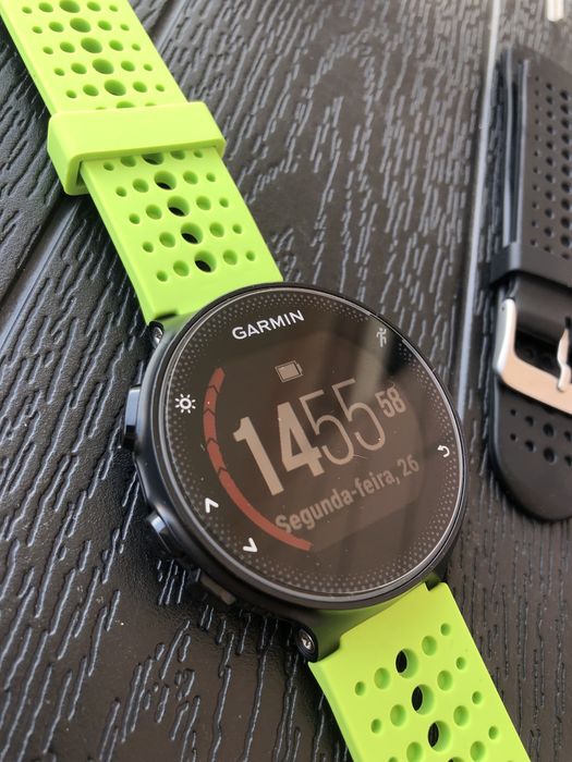 Relógio Garmin 235