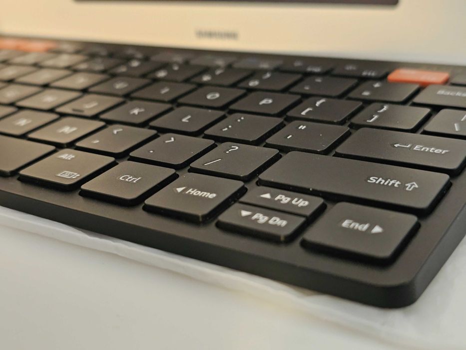 Klawiatura bluetooth Samsung Smart Keyboard Trio 500