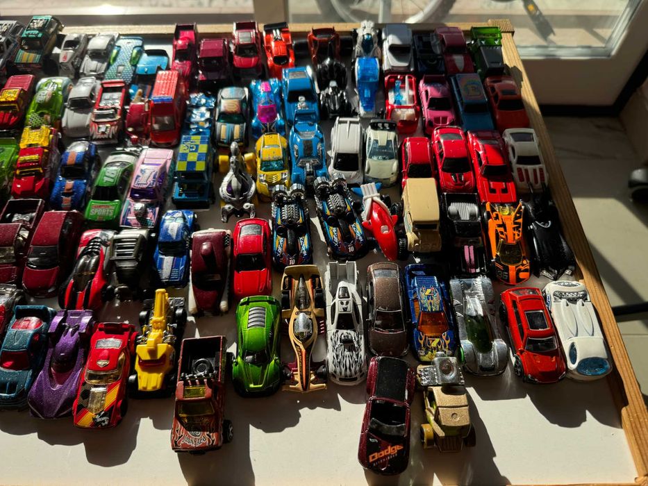 Hot wheels 94 carros
