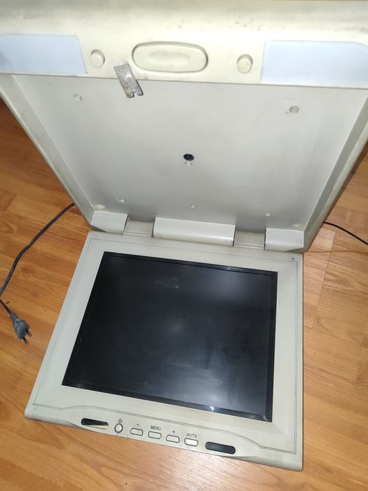 Телевизор откидной монитор TFT LCD в автобус
