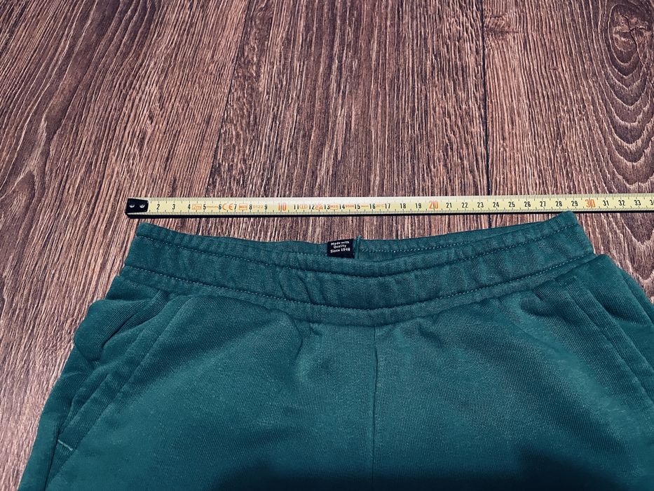 2 pary spodenek dla dziecka. Puma, 4F.