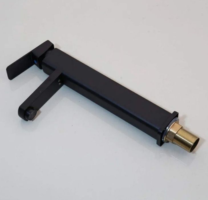 Torneira de cozinha latão nova embalada.