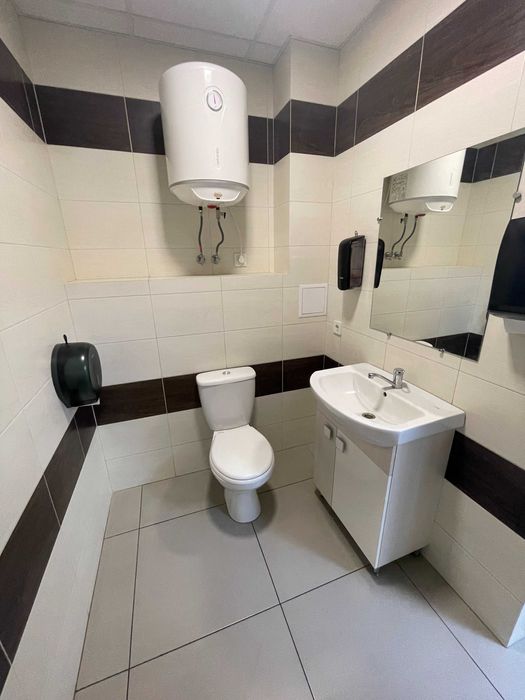 Приміщення під офіс на Митниці