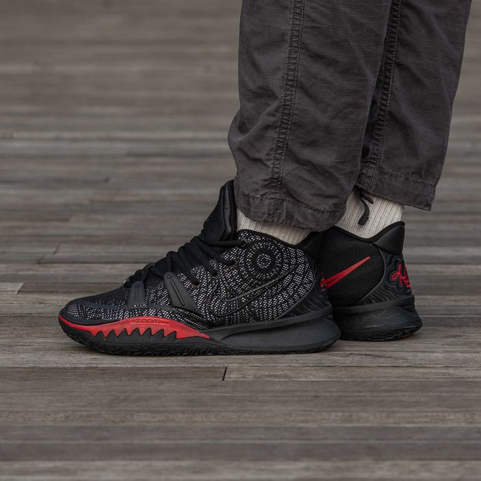 Мужские кроссовки Nike Kyrie 7 "Bread" Premium. 40-45