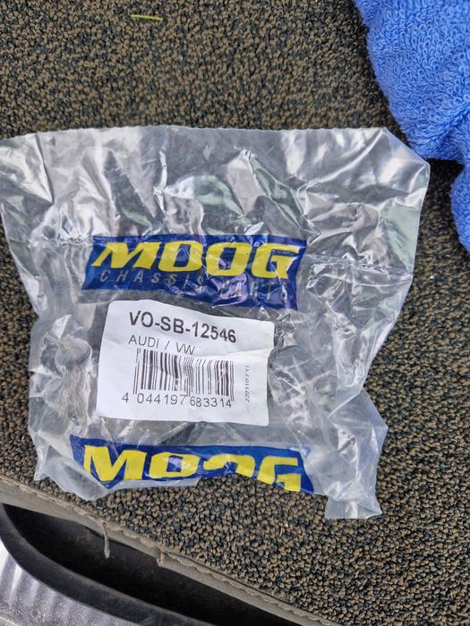 Сайлентблок,  MOOG VO-SB-12546