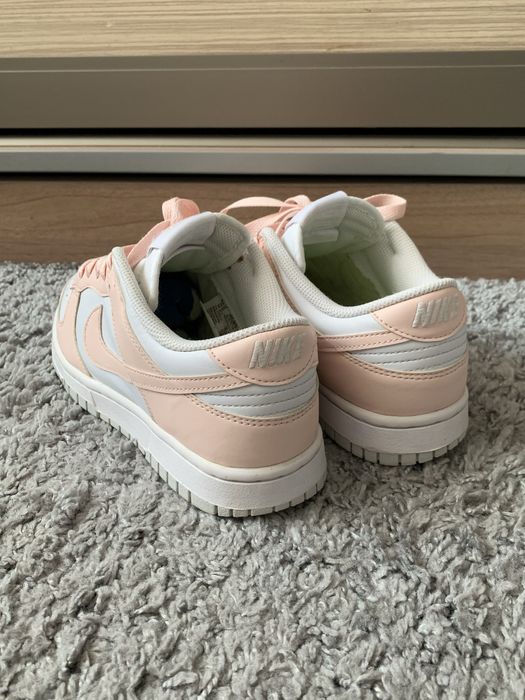 Жіночі кросівки Nike Dunk Low Retro Next Nature White/Beige