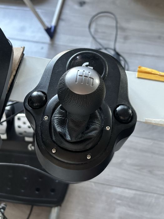 Kierownica Logitech g923 shitter stojak