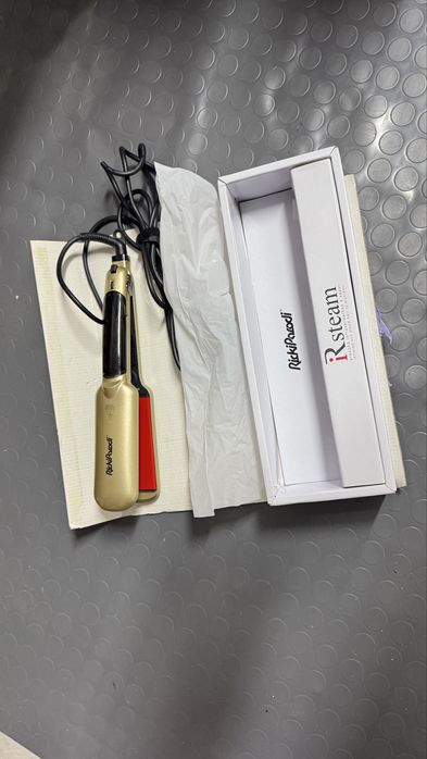 Ricki Parodi Alisador de cabelo