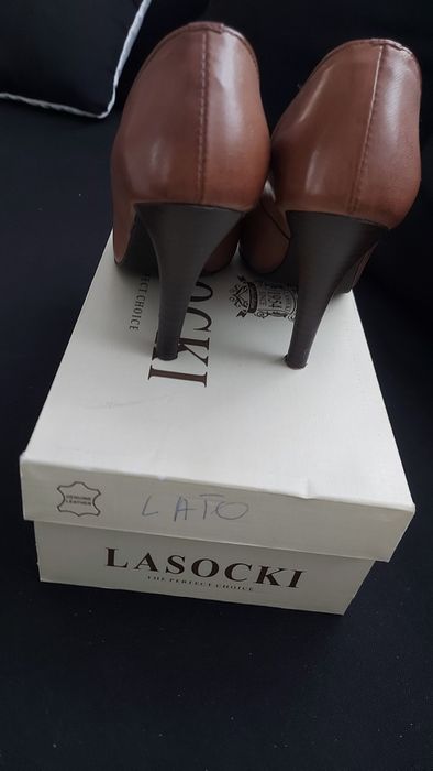 Czółenka skórzane rozmiar 35