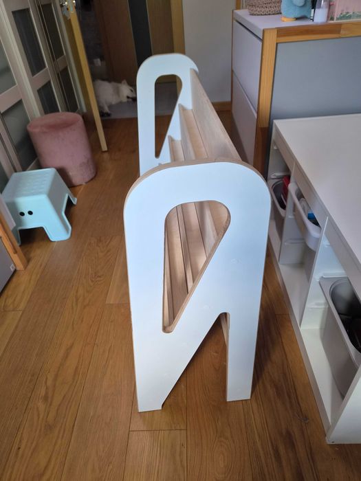 Biblioteczka babywood slim biała M