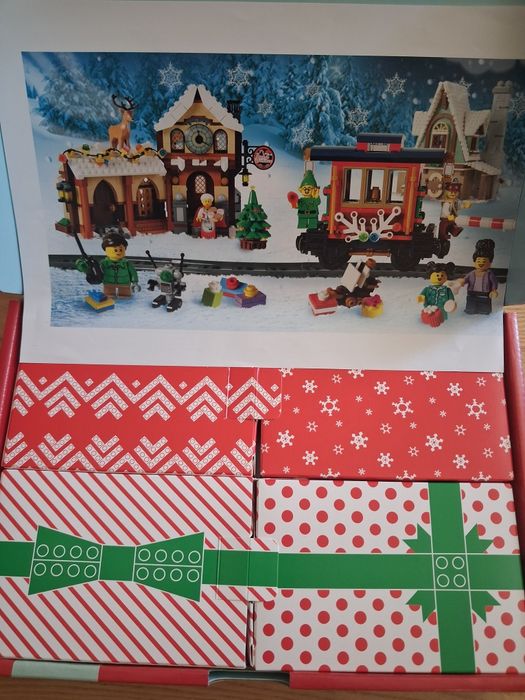 Christmas Train Puzzle lego