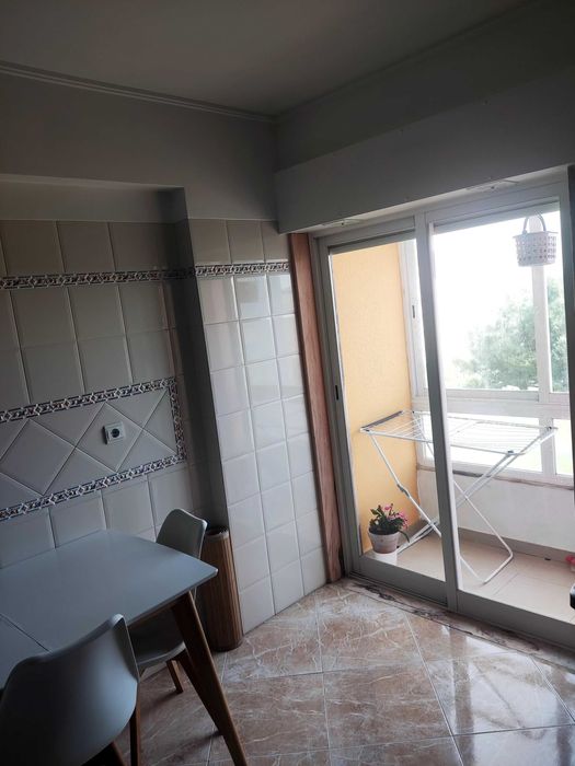 5 Quartos em Corroios