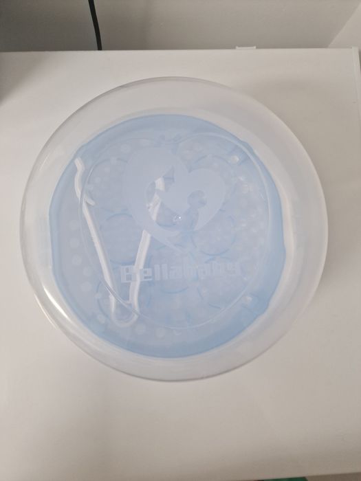 Esterilizador de biberons + 4 biberons