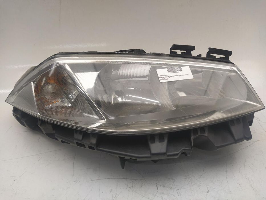 farol direito renault megane