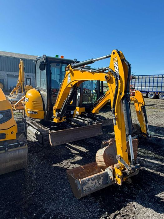 Minikoparka JCB 8026 CTS 2023r
