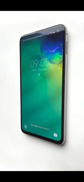 Galaxy S10e perłowy