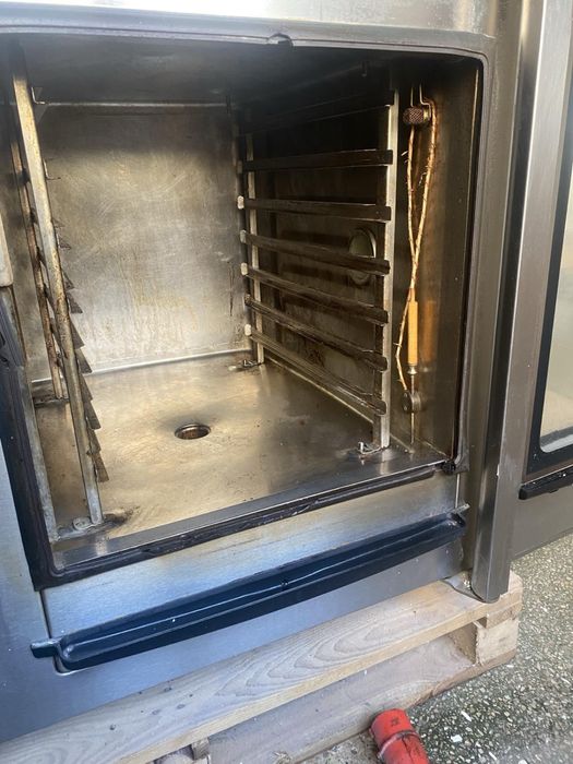 Пароконвектомат ELOMA