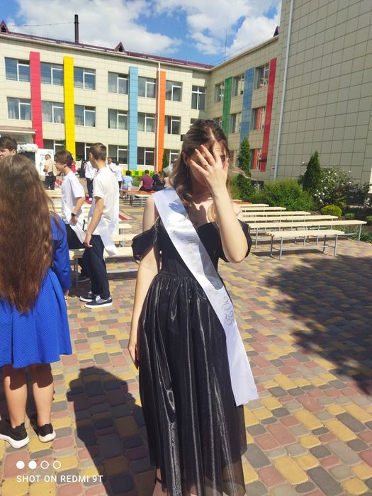 Сукня вечірня ( на випускний)