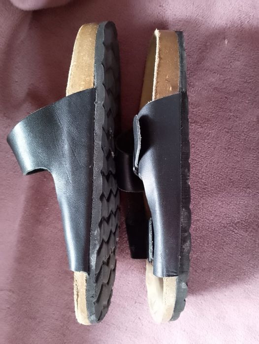 Шльопанці чоловічі шкіряні