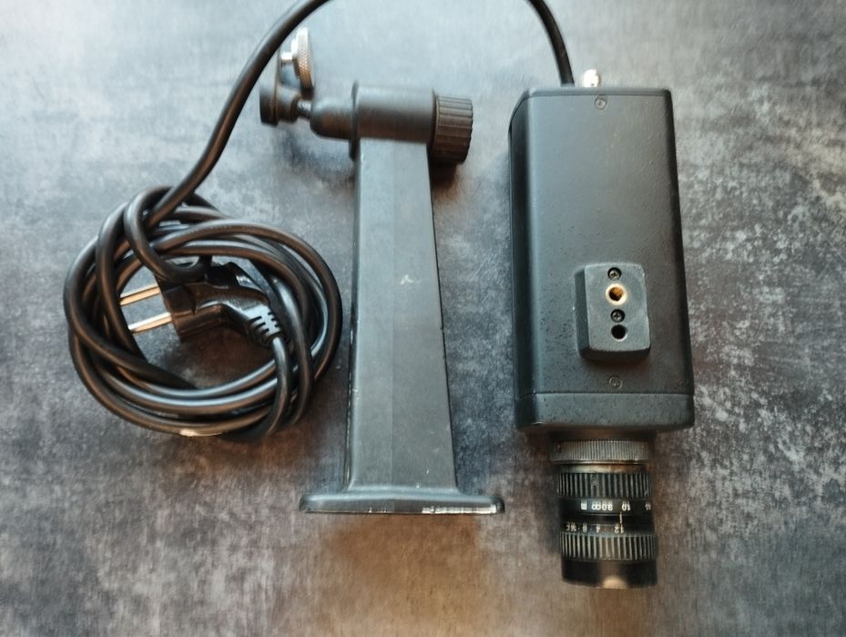Відеокамера німецька.