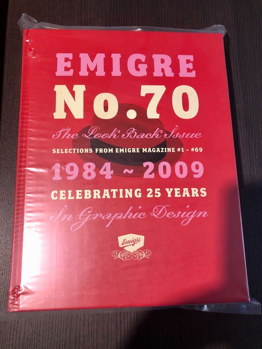 (NOVO) livro EMIGRE no. 70 - the look back issue