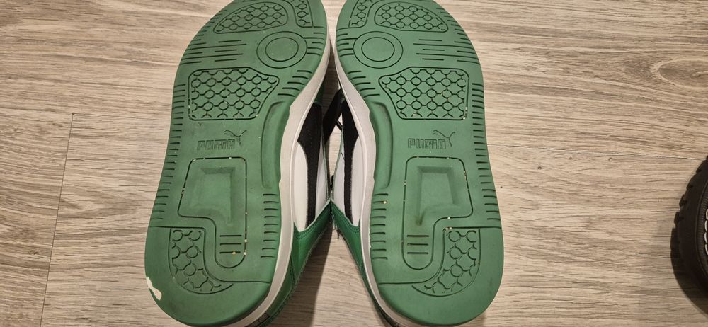 Buty  adidasy chłopięce Puma rozmiar 38,5 biało-zielone