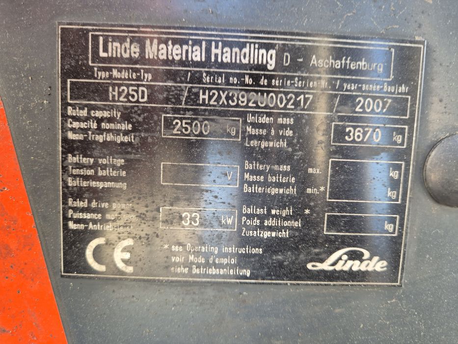 Wózek widłowy LINDE H25D, triplex, przesuw, Diesel, kabina