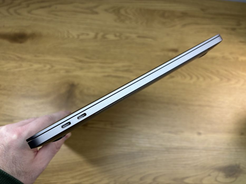 MaxBook Pro 16” 2019 A2141 (i7/16/512)