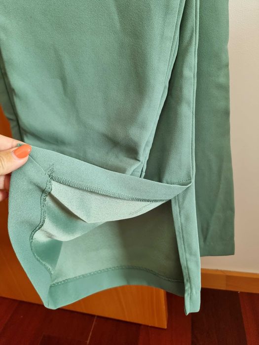 Calças largas verde menta Stradivarius, tamanho 36 - nunca usadas