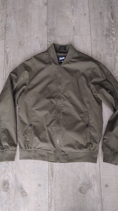 Bomberka M pull &bear