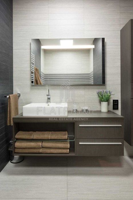 Продаж 3к квартири, RIVIERA RIVERSIDE, Окіпної Раїси, Лівобережна.