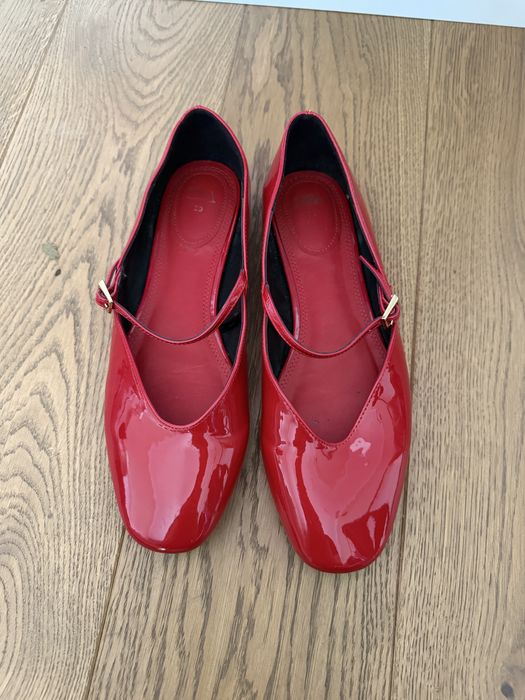 Балетки червоні Zara