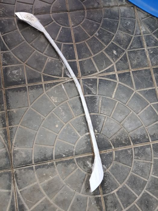 Молдинг (хром) на мерседес 447