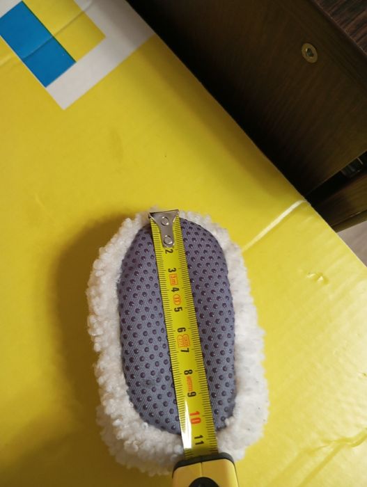 Лот теплих речей за 300 грн .