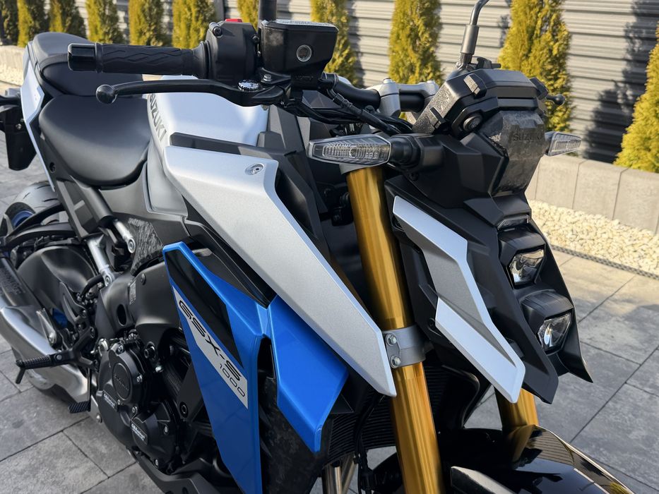 Suzuki gsx s 1000 2025