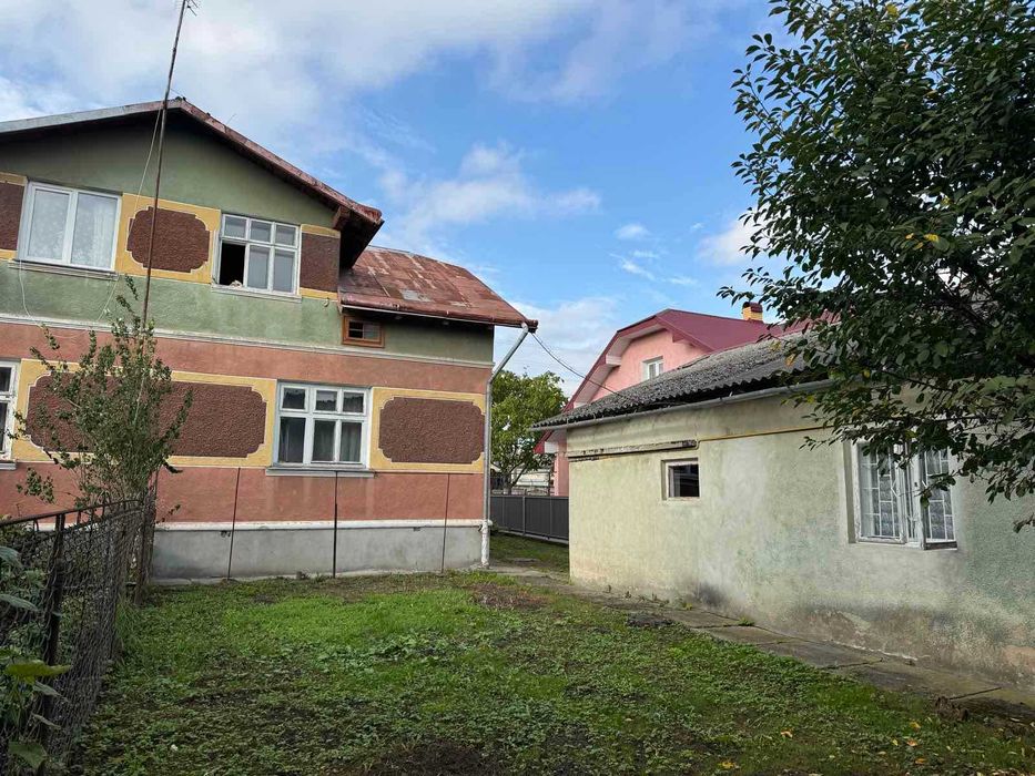 Продається половина будинку, р-н Нової Волощі, у м. Дрогобич!