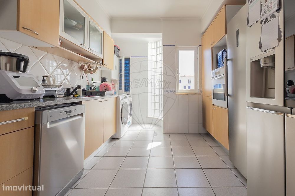 Apartamento T2 para venda — Quinta do Anjo, Setúbal