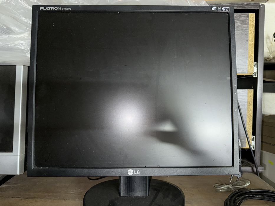 Монітор LG Flatron